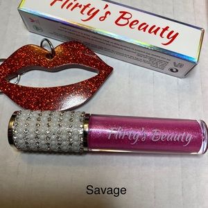 Flirty’s beauty SAVAGE lipgloss